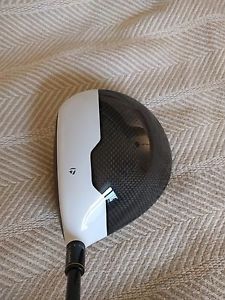 TaylorMade M1 Driver, 9.5°, stiff flex, very good condition w/ headcover! image 1
