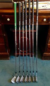 Titleist AP2 Mens Regular Steel Irons Set Midsize Grips image 1