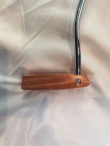 Low Tide Reef Putter Copper image 1