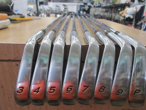 Taylor Made Tour Preferred MB US IronSet 38 S300 image 1