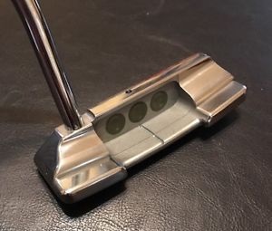 Limited Scotty Cameron Newport 2 Notchback Custom Bomber Star Finish Putter image 1