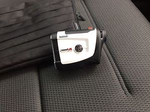 Bushnell V4 Tour Range Finder image 1