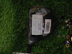TaylorMade R1 V3(400cc) 10° BLACK  TOUR ISSUE  TD8104F + Driver  Head only NEW image 1