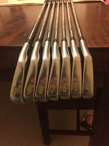 Titleist 712 CB 4-PW X100 Shafts image 1