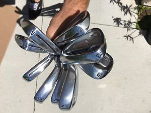 Taylor Made RSI 2 irons 4-AW, SW KBS Stiff image 1