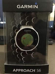 Garmin Approach S6 GPS Watch image 1