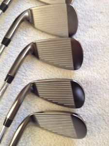 Mizuno 2016 JPX EZ Iron Set 5-PW,GW  Mint Condition New Grips image 1