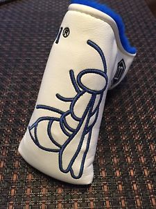 Bettinardi 2008 White And Blue Limited Edition Stinger Bee Headcover, Hex B Golf image 1