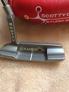 Scotty Cameron Newport 2 - 35"  330g Putter image 1