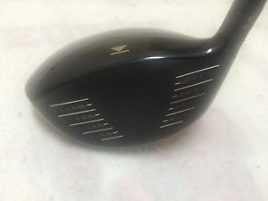 Titleist 913D2 Driver Golf Club image 1