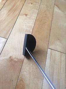 Scotty Cameron GoLo S 34" putter image 1