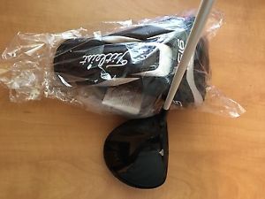 Brand New Titleist 915D2 RH 9.5 Degree Driver Stiff Flex image 1
