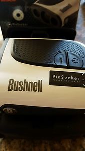 Bushnell Medalist Golf Rangefinder Pinseeker Technology image 1