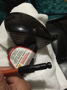 Titleist 910 D2 9.5* Driver w/ Graphite Design Tour AD DI-6X Shaft image 1