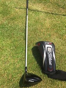 TILEIST 915 D2 LEFT HANDED 10.5 Degree DRIVER STIFF SHAFT image 1