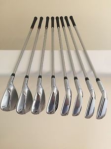 Taylormade Rocketbladz Irons 6-LW NSPRO 950 Stiff image 1