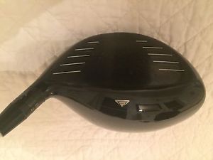 Titleist 915 D3 9.5 With Rogue Black 70 Gram Stiff Shaft image 1