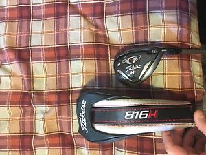 Titleist 816H2 19 Hybrid image 1