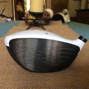 TAYLORMADE DRIVER HEAD M2 HL, NEAR PERFECT CONDITION image 1