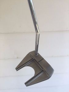 Odyssey Limited Edition Highway #7 Putter, 34", Rare image 1