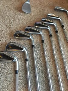 taylormade rocketbladez irons 4-AW New Midsize Grips image 1