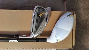 NEW IN PLASTIC TAYLORMADE ROCKETBLADZ 4,5 HYBRID, 6 THRU PW SENIOR GRAPHITSHAFTS image 1