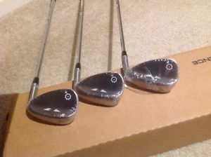 Titleist Vokey Wedgeworks Raw. 52 F12* 56 M10* 60s07*. S400 AMT Tour Issue image 1