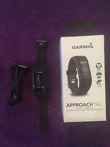 Garmin Approach X40 GPS/Rangefinder Watch image 1