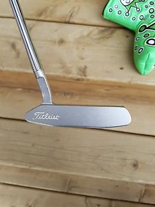 lh Scotty Cameron 2.5 Newport Left image 1