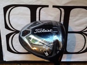 Titleist 915 D2 9.5 R image 1