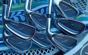 Fourteen TC-550 golf clubs 4-pw Nippon regular shafts image 1