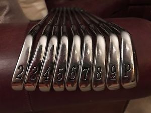 Titleist 681 "T" Stamped 2-PW, S400 image 1