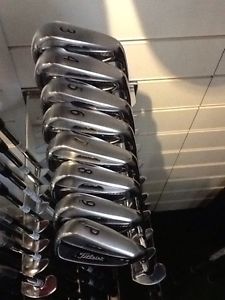 Titleist Ap2 712 Irons 3-Pw image 1