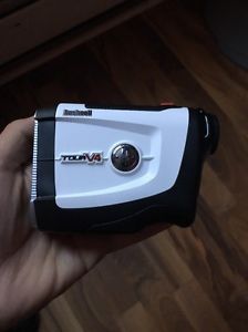 Bushnell Tour V4 Rangefinder image 1