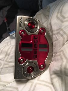 Brand New Scotty Cameron Select Roundback round back Putter 35 inch RH 723RR34 image 1