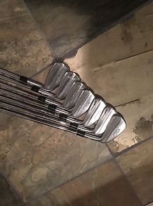 Titleist MB 712 Iron Set Golf Club image 1