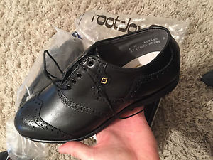 BNWT Brand New Mens Size 8.5 Golf Shoes. Hand Made Black Footjoy Classics image 1