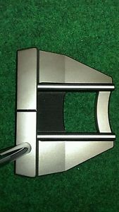 Scotty Cameron Futura X7M 34 inch. image 1