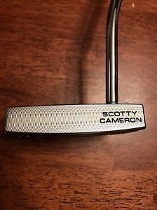 Scotty Cameron Futura X5 Putter 33 Inches image 1