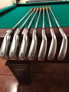 Callaway Apex cf16 4-PW Dynamic Gold Tour Issue S400 image 1