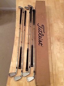 Titleist 714 AP2 Golf Iron Set 4-PW, DG S300 Shafts image 1