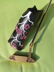Whitlam (Gauge Design) Limited Edition "Cherry Blossom" Putter image 1