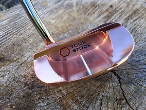 Bettinardi Tour Stock 6 Copper plated image 1