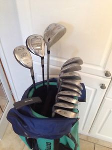 SUPERB SET OF MIZUNO GOLF CLUBS. image 1