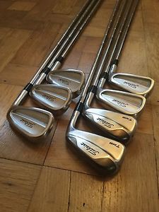 Titleist 714 CB + T-MB Combo Irons 4-PW S300 image 1