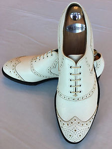 FootJoy - Classic Golf Shoe - 9.5 D - White Pebble Grain Leather Wingtip image 1