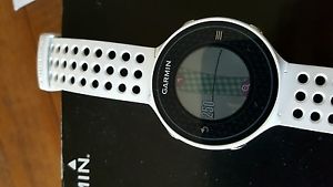 garmin s6 golf watch image 1