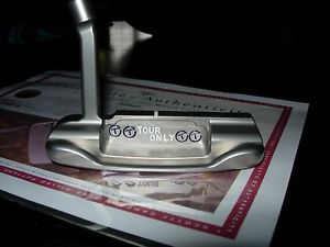 Scotty Cameron Circle T Tour Masterful 009 SSS Putter - -NEW!!! image 1