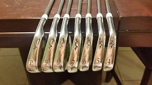 Mizuno mp 68 irons  4-PW    Project X   7.0 Shafts image 1