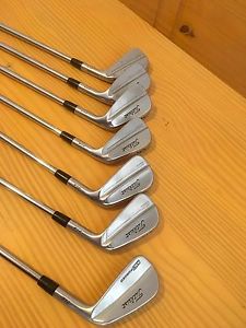 Titleist 714 MB Iron Set Golf Club image 1